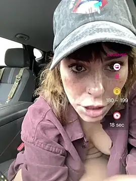 MommyGambit - Tits out, hard and sucked