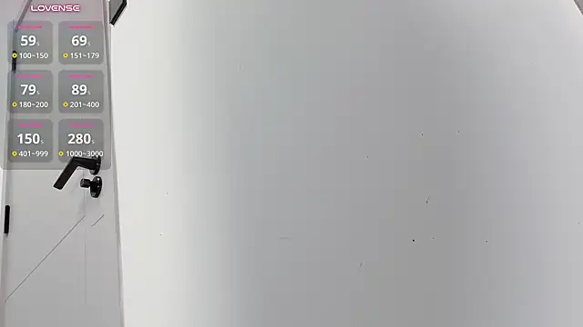 Tingting-youu - 家里有人偷偷直播一会【脱光3分钟】