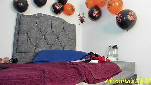 AfroditaXX333 - Oily pussy