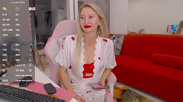 Sofia_Soul - I'll show you my breasts