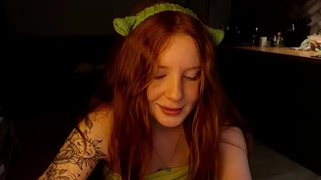 CelineArden - flash tits