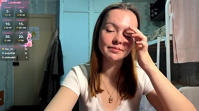 AmmyHolly - squeeze boobs