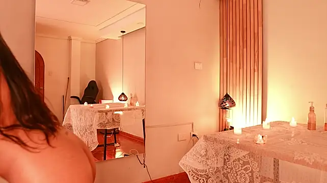 Radiant_Naomi - Wax on full body to me