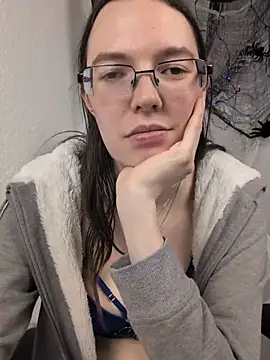 MrsCrazy18 - 🍒Show Boobs 5min