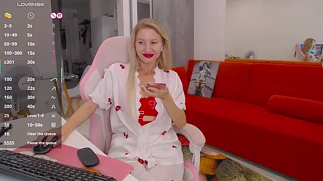 Sofia_Soul - I'll show you my breasts
