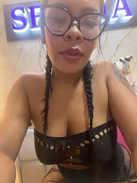 Anthonella_rousse - topless