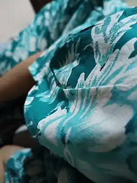 Hottybiwi - Balcony bobbs opan