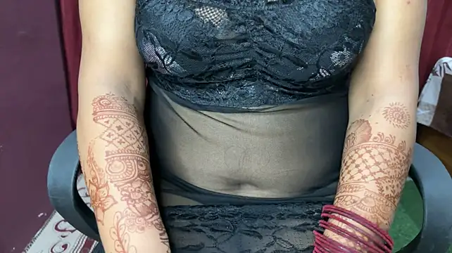Hi_Rashi - 💖 boobs ice rub ❤️‍🔥last tipr 5 mint