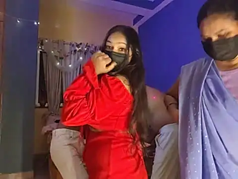 Match__Mood - Show boobs and both girl