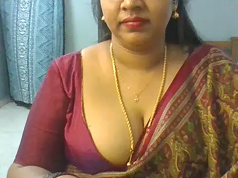 Tamil_hot_Meenu