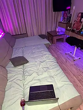 Olivia_Millerrss - Sex doggy pose