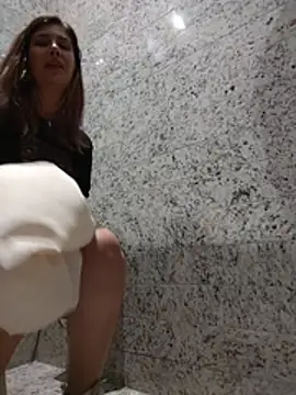 Scarlett_moore