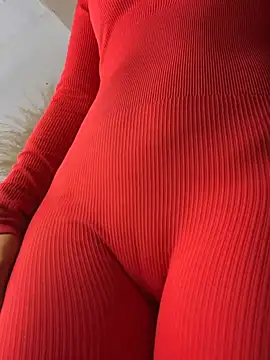 Doll_celeste20 - Squirts in shorts