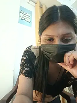 Tanya-905 - Nude dance 1 min