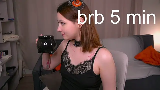 MiaSkyKiss - A little play in panties