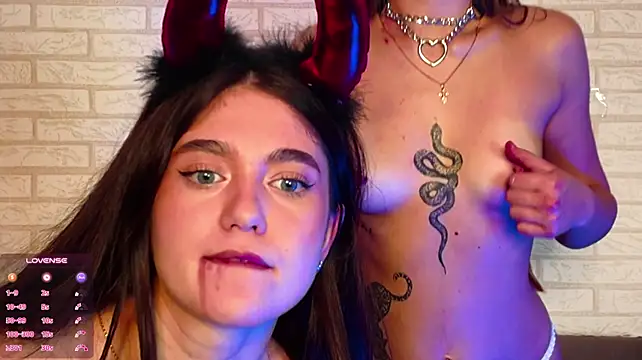 SunnyBloss - wax angels legs and ass