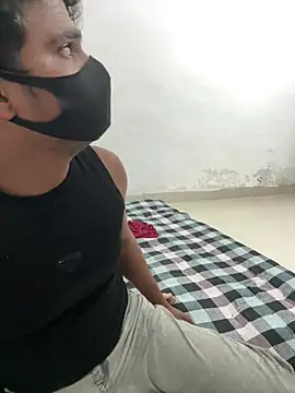 Aisha_Veer