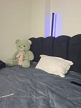 Miami_Muffin - 💓 Vibrate My Pussy Till I CUM 🥵🥵🔥