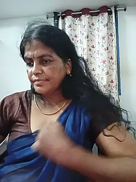 Sindhu_tamil00 - Boobs oil massage
