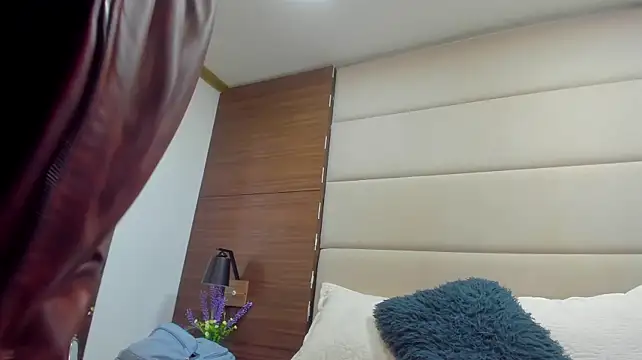 AteneaGreyy - Slow full strip tease