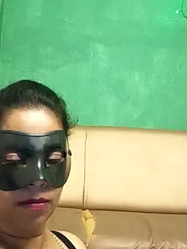 Priya_8581 - Boobs oil show