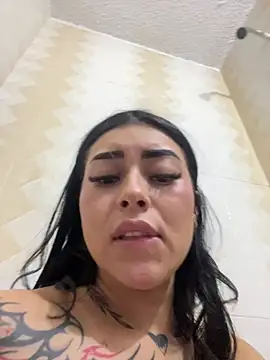 Dalila_ec - I set up a dildo in the kitchen + naked