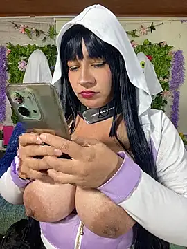PamelaBoobs - Biting nipplesHinata 🫦🔥