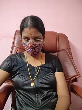 Tamil_peenqueen