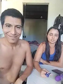 Rodri-Cami - Follada de pie 4min