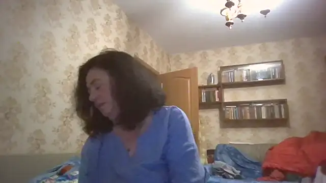 GypsiQueen2 - I'm saving up for a smartphone.