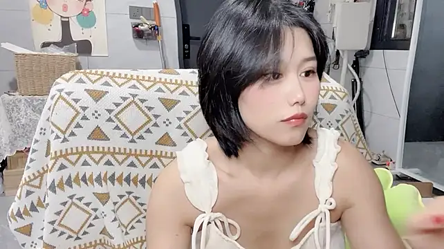 Liliya0010 - 大厅不漏点 私信C2C提前打招呼