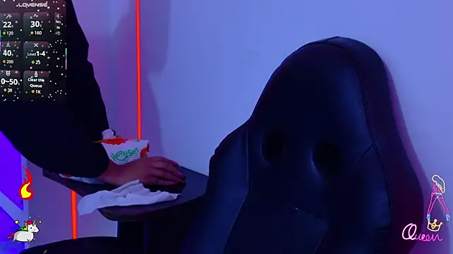 MalaikaBrown - fuck my tits more oil