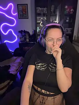 MaryPeach666 - LT Telegram + 2 Pussy Pics