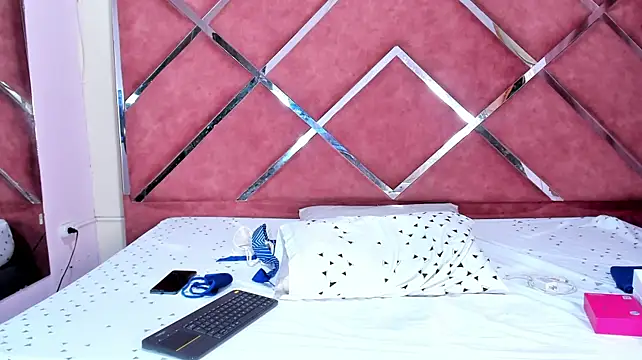 Megan11_11 - Bailar sin falda