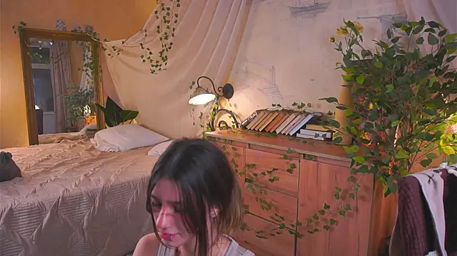 LindaNocket - show panties & tease u with ass in doggy
