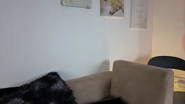 Scarlett_Walker05 - BOOBS SUCKING🍒