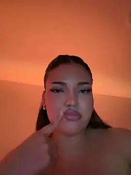 Ayla-18 - show boobs an play💕