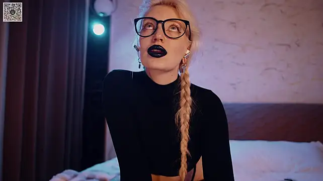LinaKinky - Treat View every 500tk. Sexy & Spooky