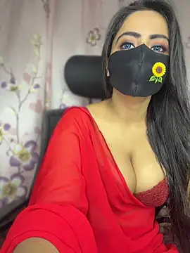 Naughty_Queen49 - Ice on boob 🧊