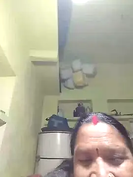 HotLoomaraj29