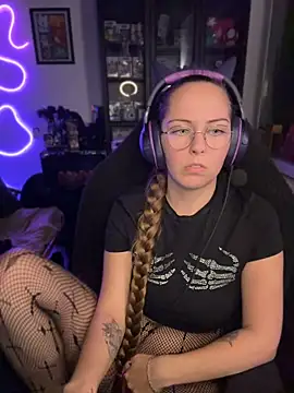 MaryPeach666 - LT Telegram + 2 Pussy Pics