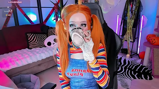 MilkyCute - BLOWJOB ON KNEES