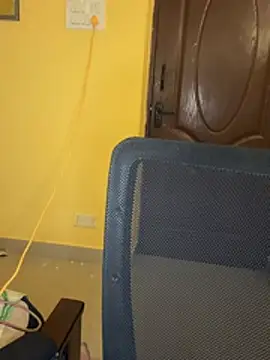 Miss_meera12 - pussy open for 5mins