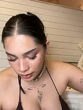 Lora_meow - punci ujjazás❤️
