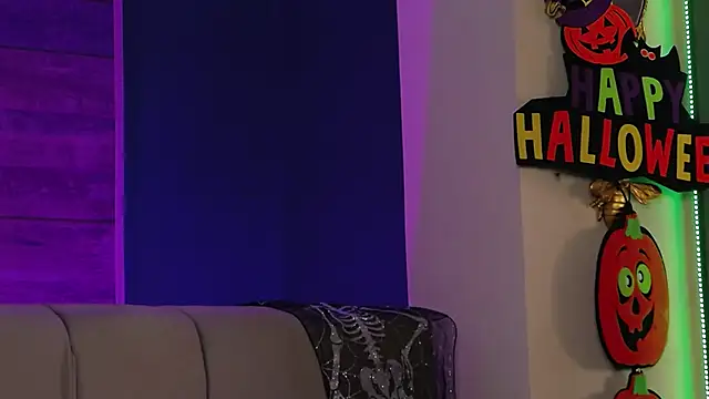 LoraDevine - ❤️❤️‍🔥Sexy tease all naked❤️‍🔥❤️