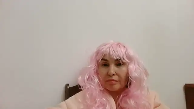 Evyoraa - Showing my hot BRA