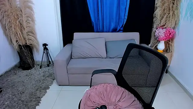SofiaRivera1 - pussy slapping