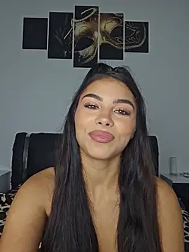 Crissdesire - Twerk without panties on💙