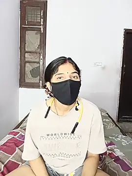 Curvy_Kavya