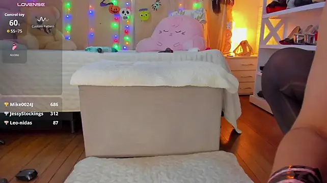 Loliswet2 - Make me feel good and horny😈👅⚡